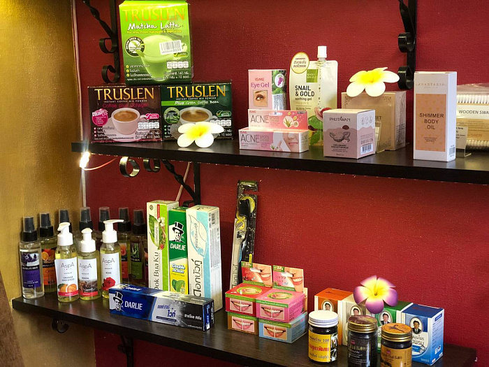 Уголок тайских товаров