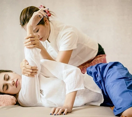 Золотой треугольник